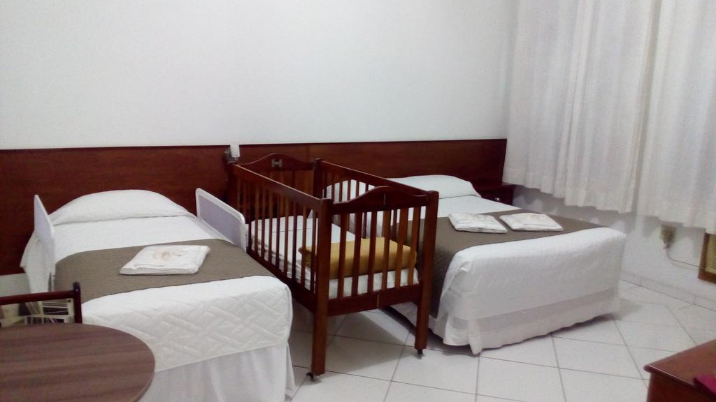 Atlantico Hotel Сантос Екстериор снимка